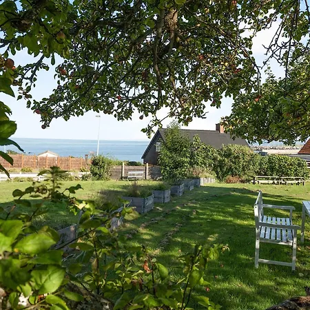 7 At Solgaarden Arsdale